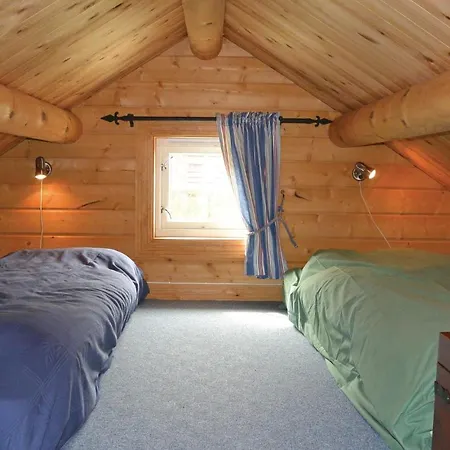 Semesterbostad Two-bedroom In Sørvågen