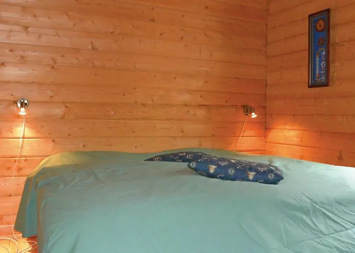 Two-bedroom In Semesterbostad